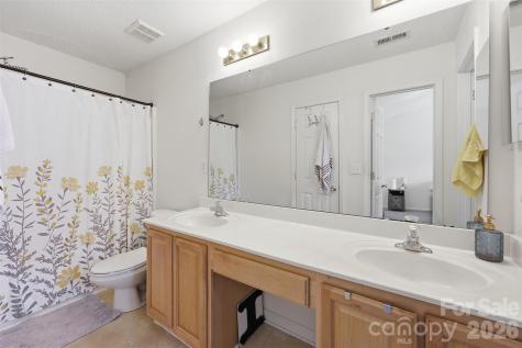 104 Gelderland Drive Matthews NC 28104