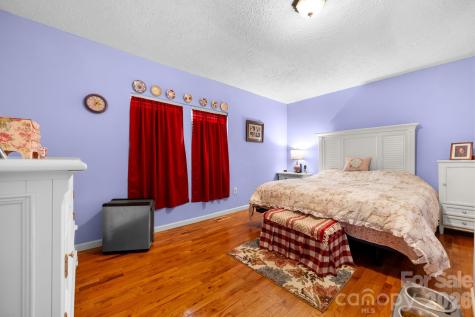 625 Milton Avenue SW Valdese NC 28690