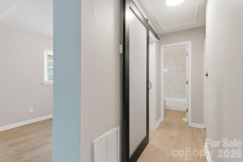 364 Leafmore Drive Charlotte NC 28213