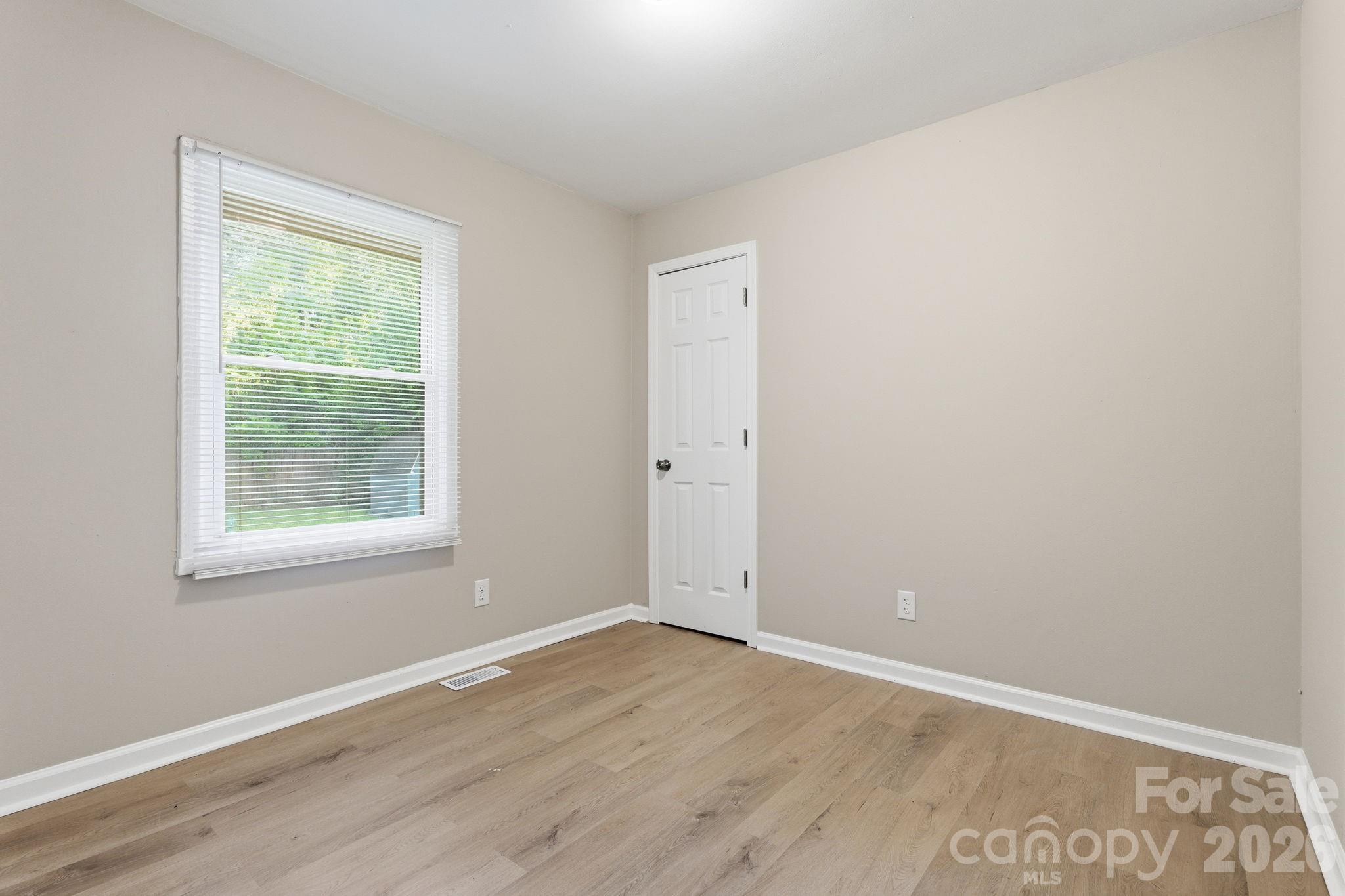 364 Leafmore Drive Charlotte NC 28213