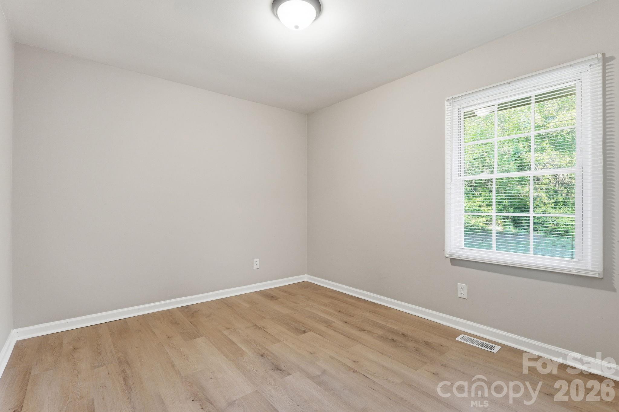 364 Leafmore Drive Charlotte NC 28213