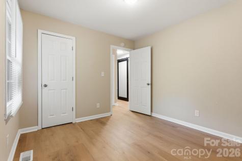364 Leafmore Drive Charlotte NC 28213
