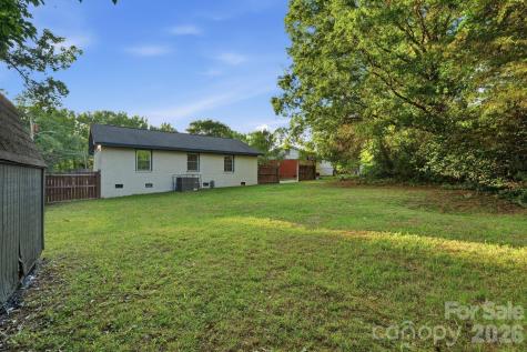364 Leafmore Drive Charlotte NC 28213