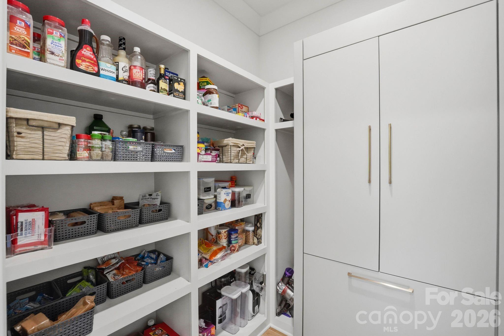 6010 Old Providence Lane Charlotte NC 28226
