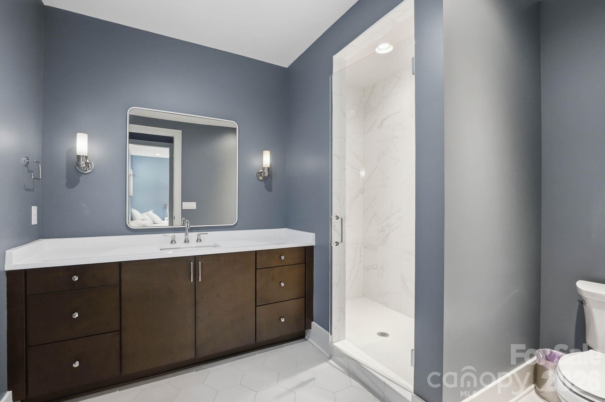 6010 Old Providence Lane Charlotte NC 28226