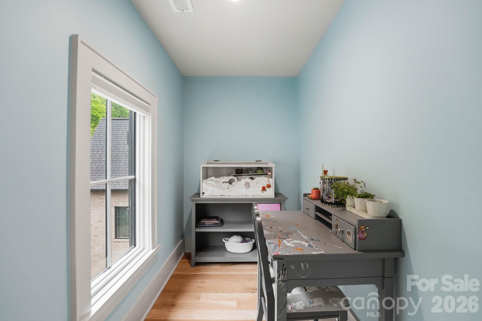 6010 Old Providence Lane Charlotte NC 28226