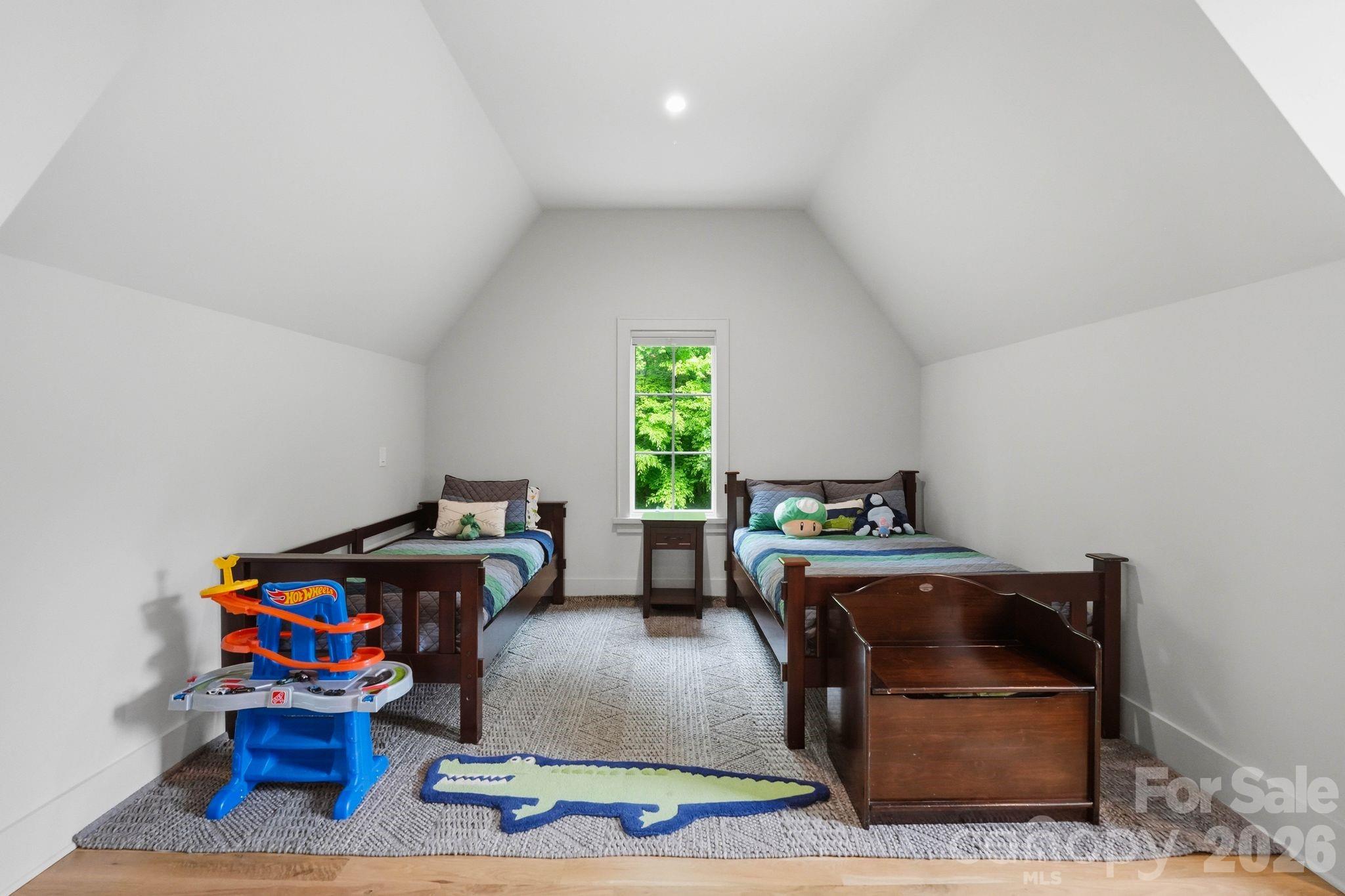 6010 Old Providence Lane Charlotte NC 28226
