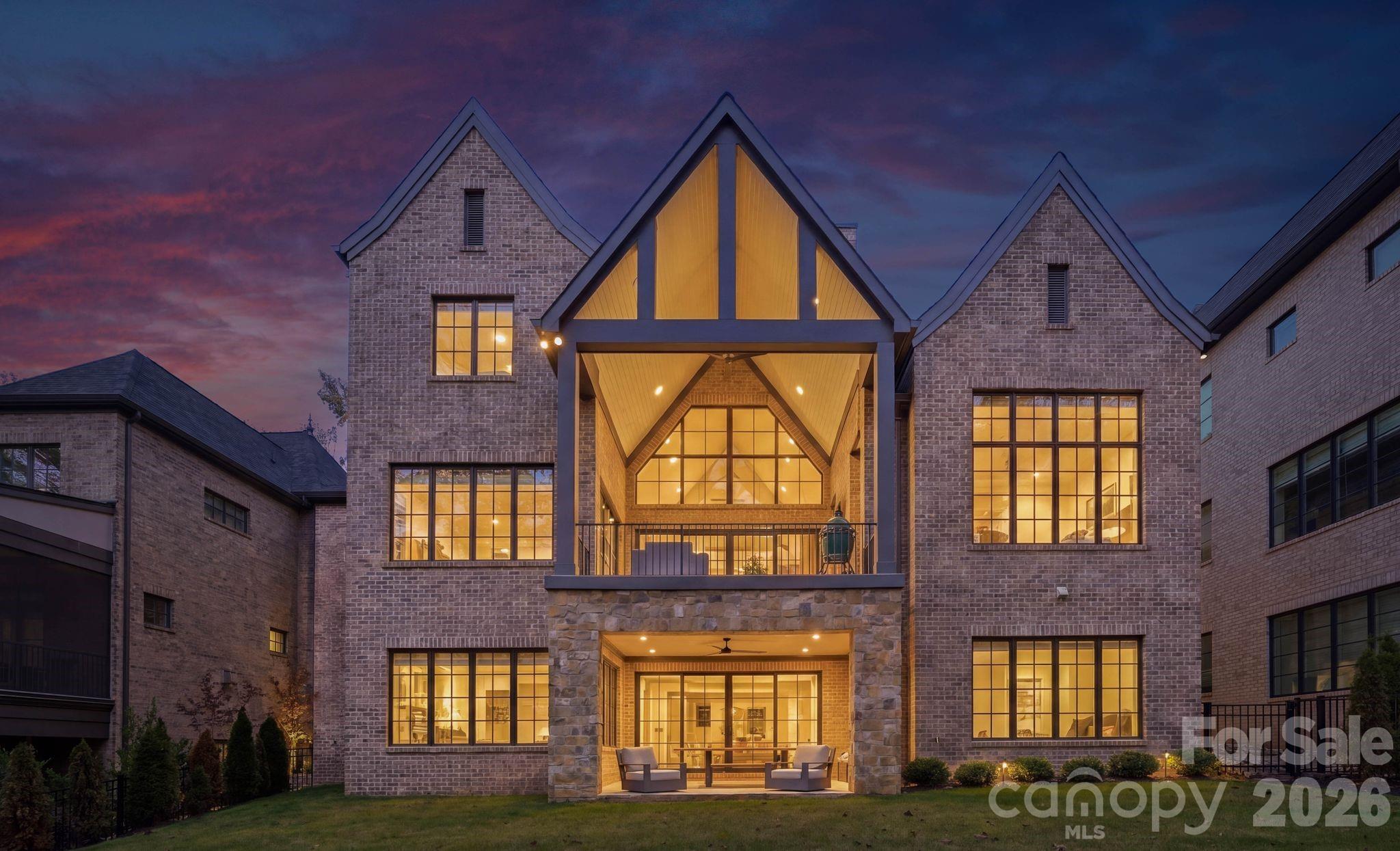6010 Old Providence Lane Charlotte NC 28226