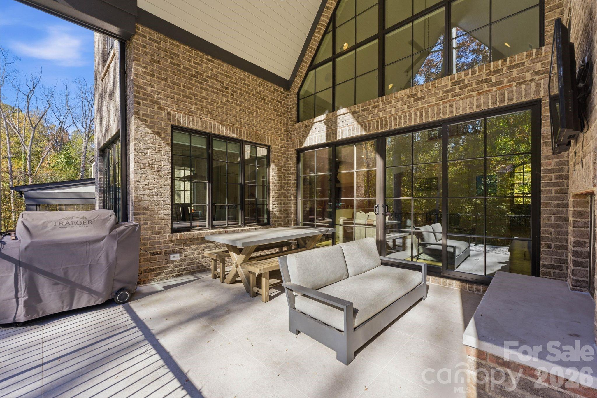 6010 Old Providence Lane Charlotte NC 28226
