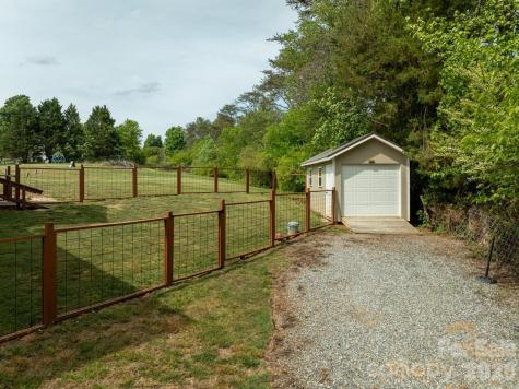 3680 Rocky Road Lenoir NC 28645