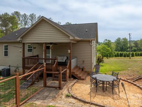 3680 Rocky Road Lenoir NC 28645