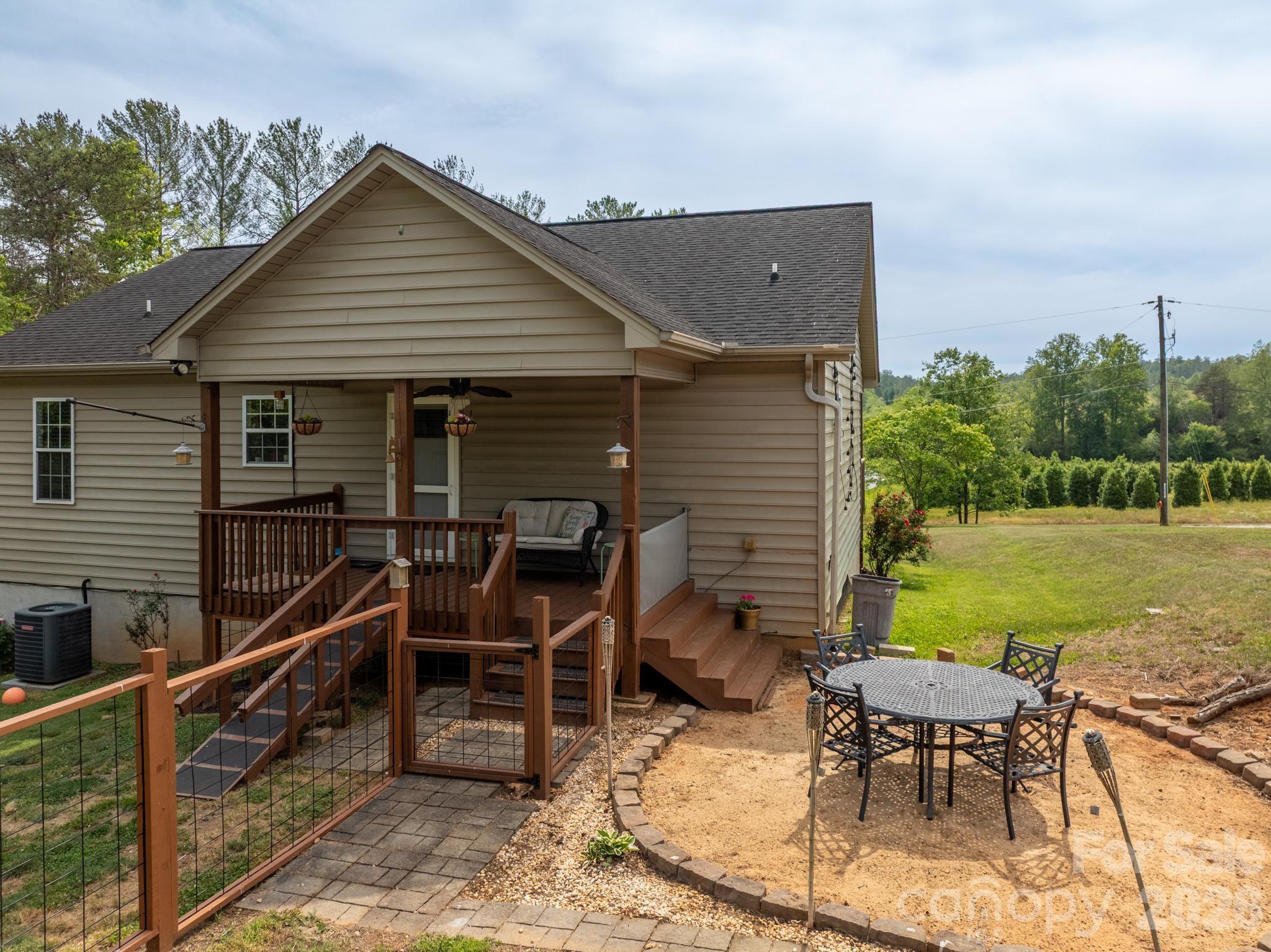 3680 Rocky Road Lenoir NC 28645