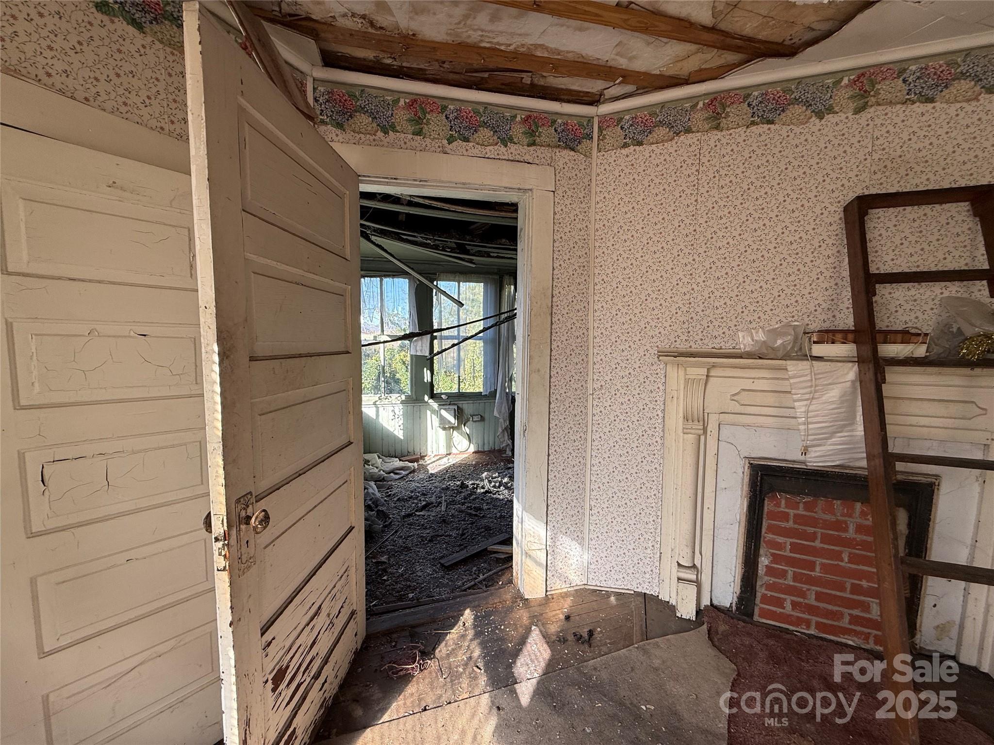 289 S French Broad Avenue Asheville NC 28801