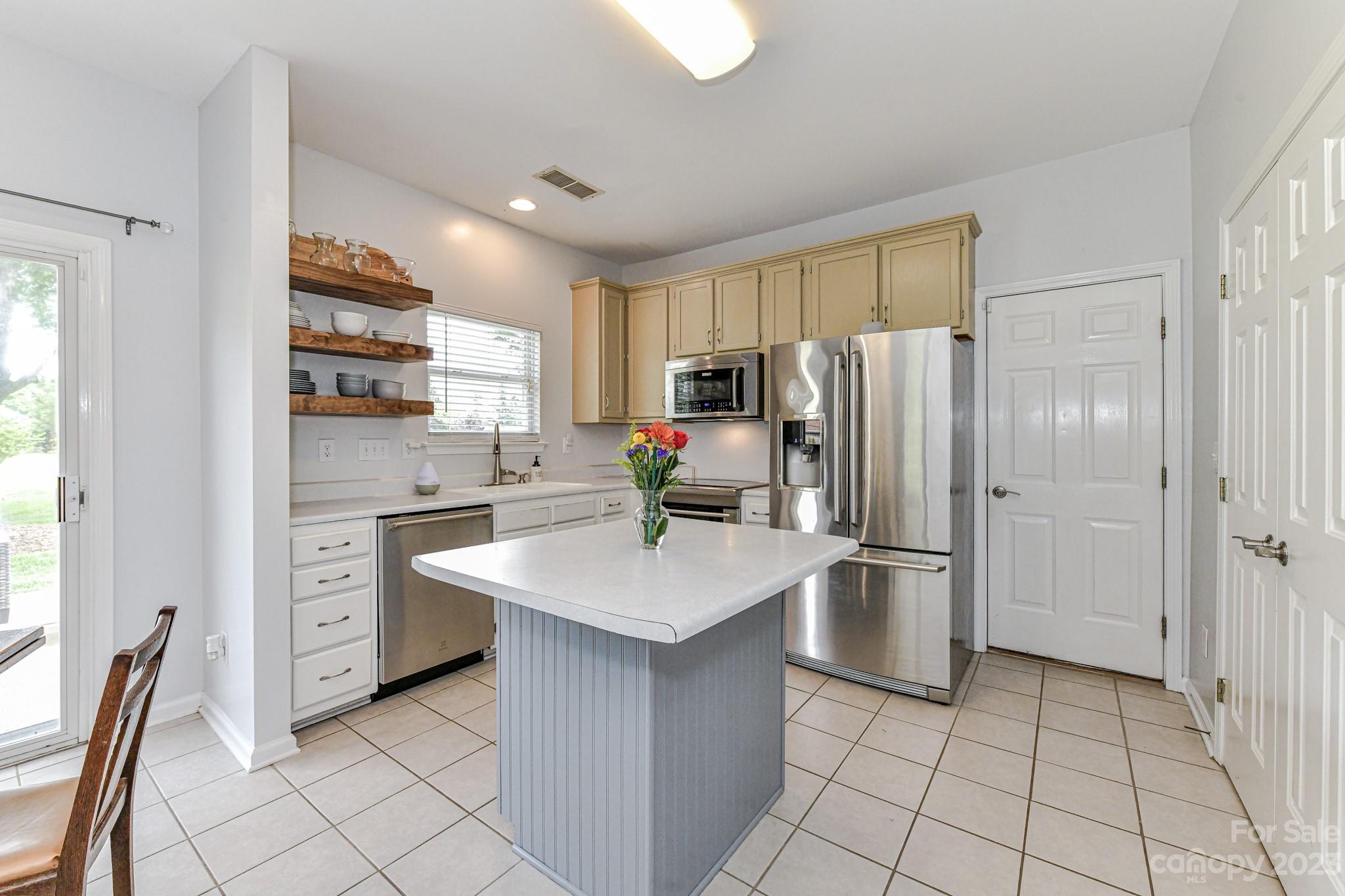 12125 Robins Nest Lane Charlotte NC 28269