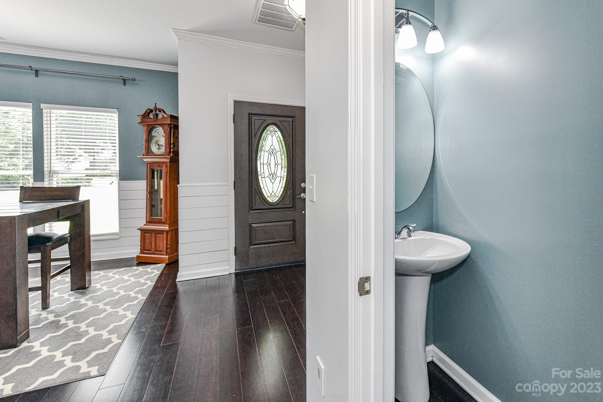 12125 Robins Nest Lane Charlotte NC 28269