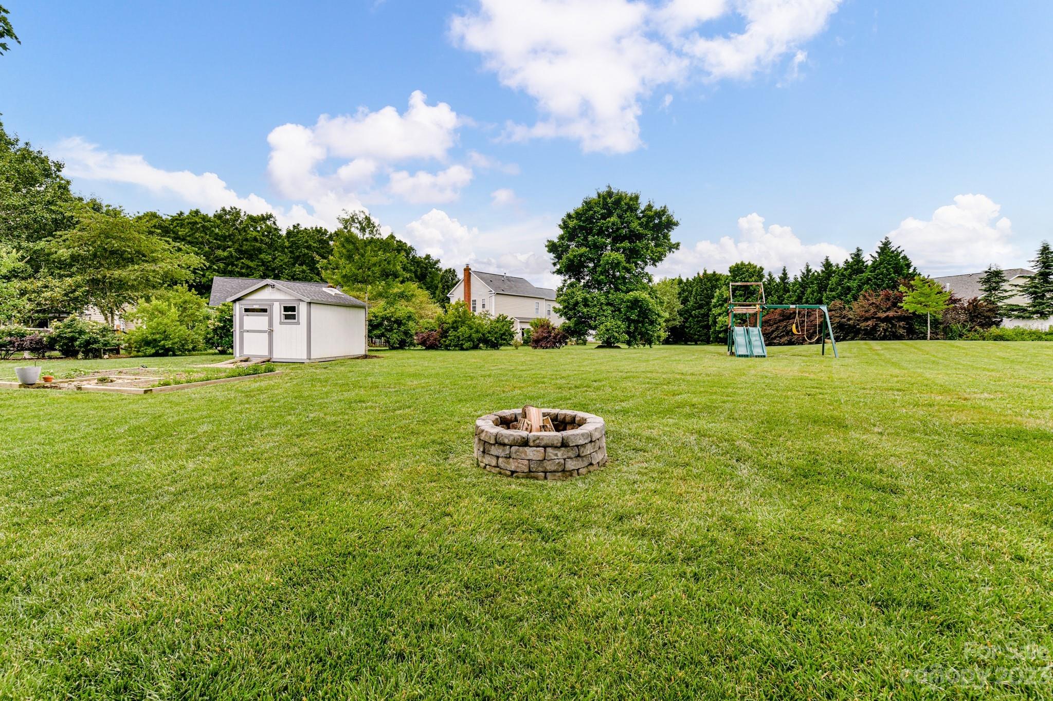 12125 Robins Nest Lane Charlotte NC 28269