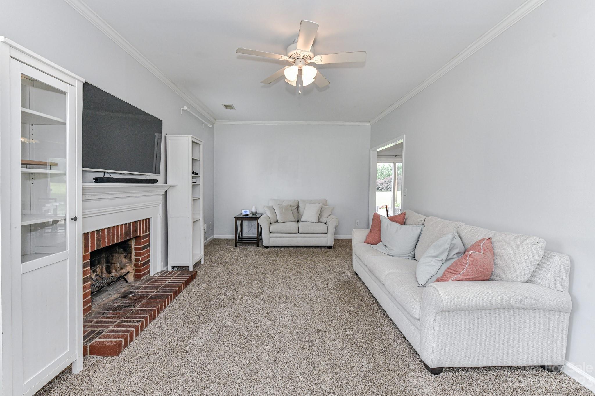 12125 Robins Nest Lane Charlotte NC 28269