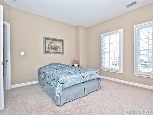 5721 Summerston Place Charlotte NC 28277