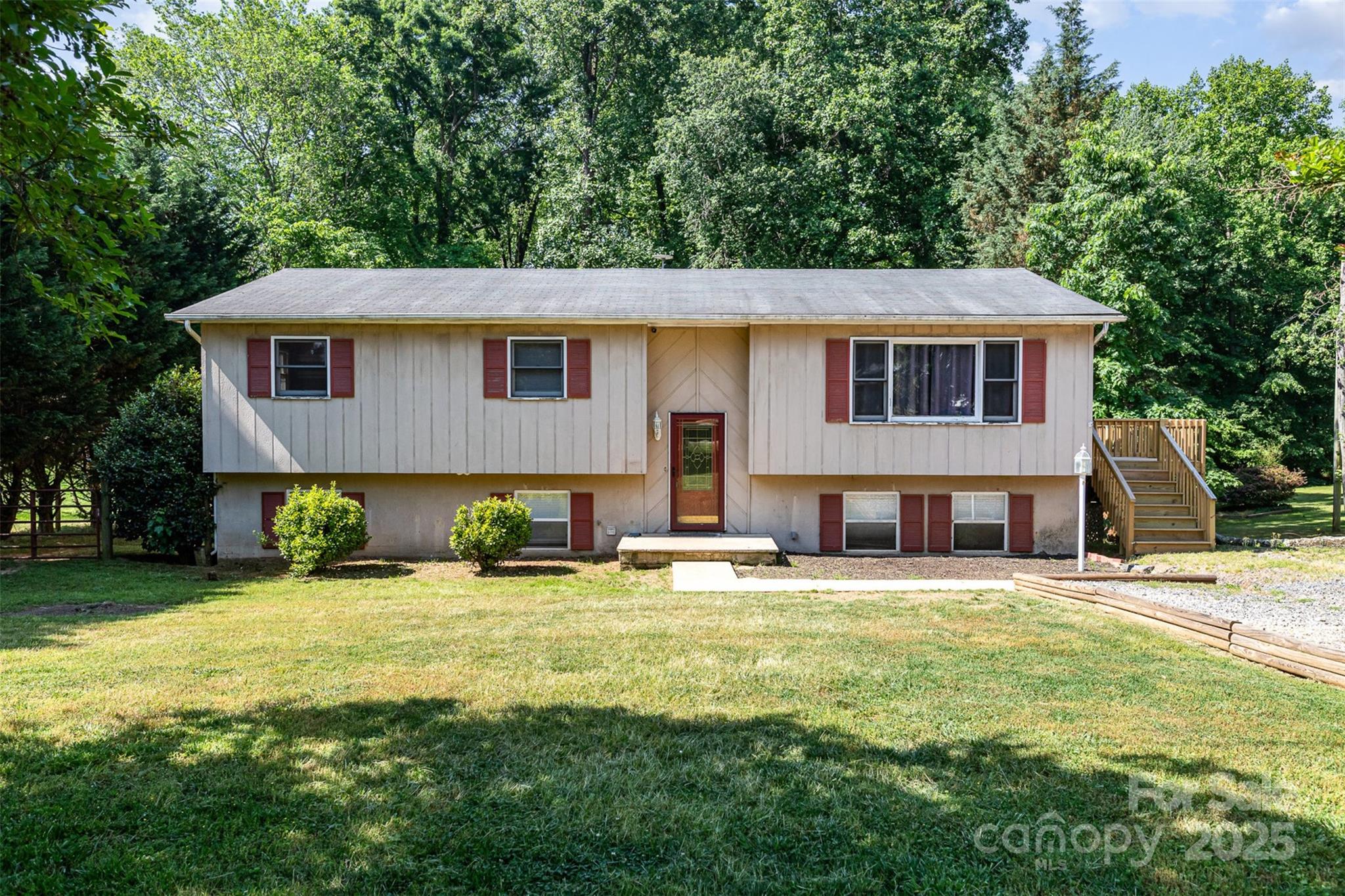 154 Seven Oaks Lane Statesville NC 28677