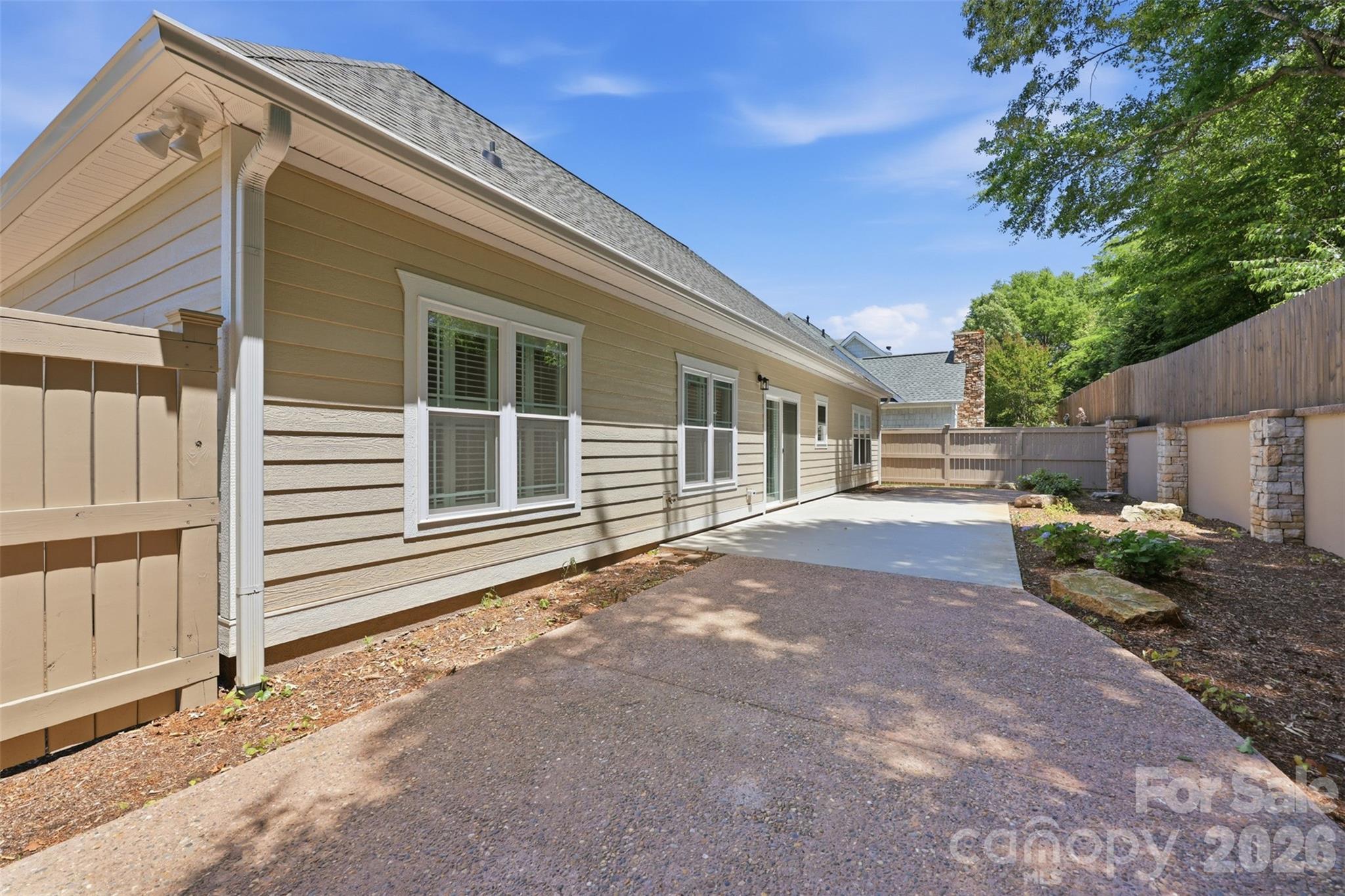 2109 6th Street NW Hickory NC 28601
