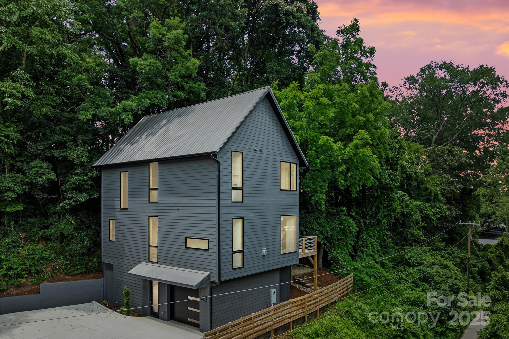 43 Waynesville Avenue Asheville NC 28806