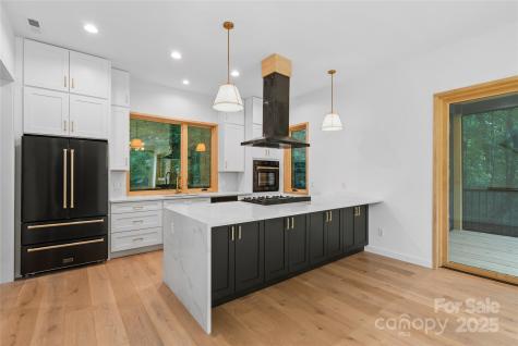 43 Waynesville Avenue Asheville NC 28806