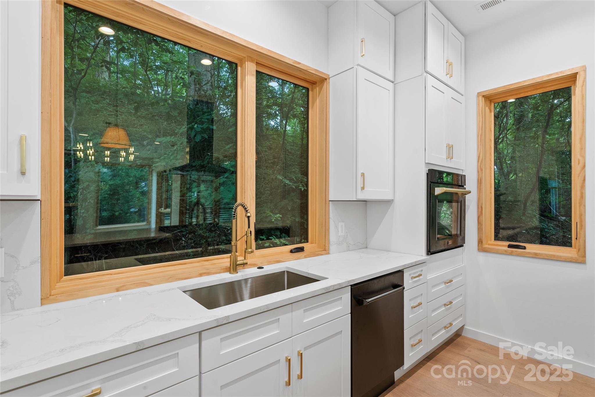 43 Waynesville Avenue Asheville NC 28806