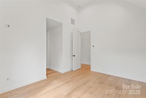 43 Waynesville Avenue Asheville NC 28806