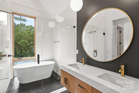 43 Waynesville Avenue Asheville NC 28806