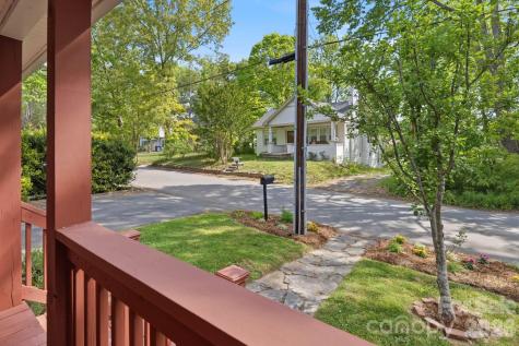 48 Mardell Circle Asheville NC 28806