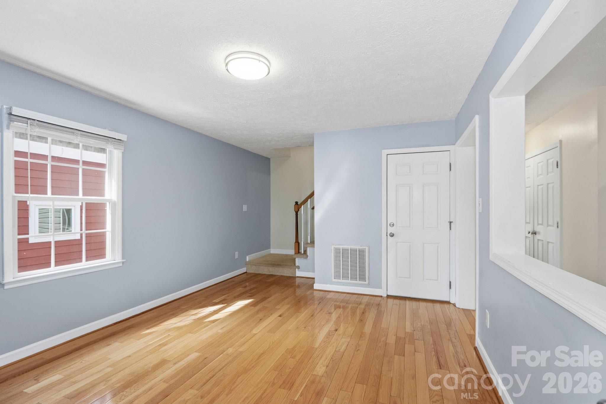 48 Mardell Circle Asheville NC 28806