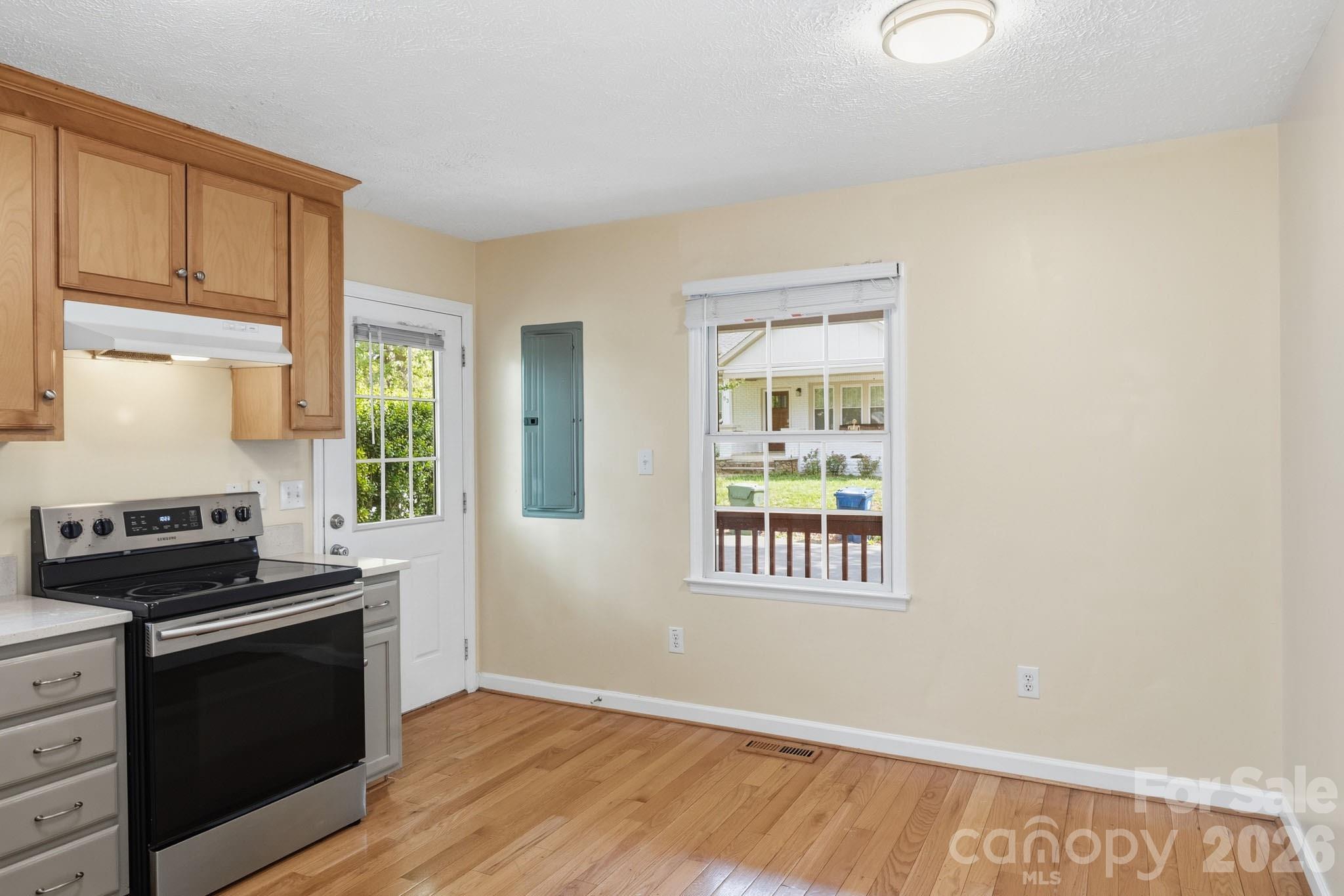 48 Mardell Circle Asheville NC 28806