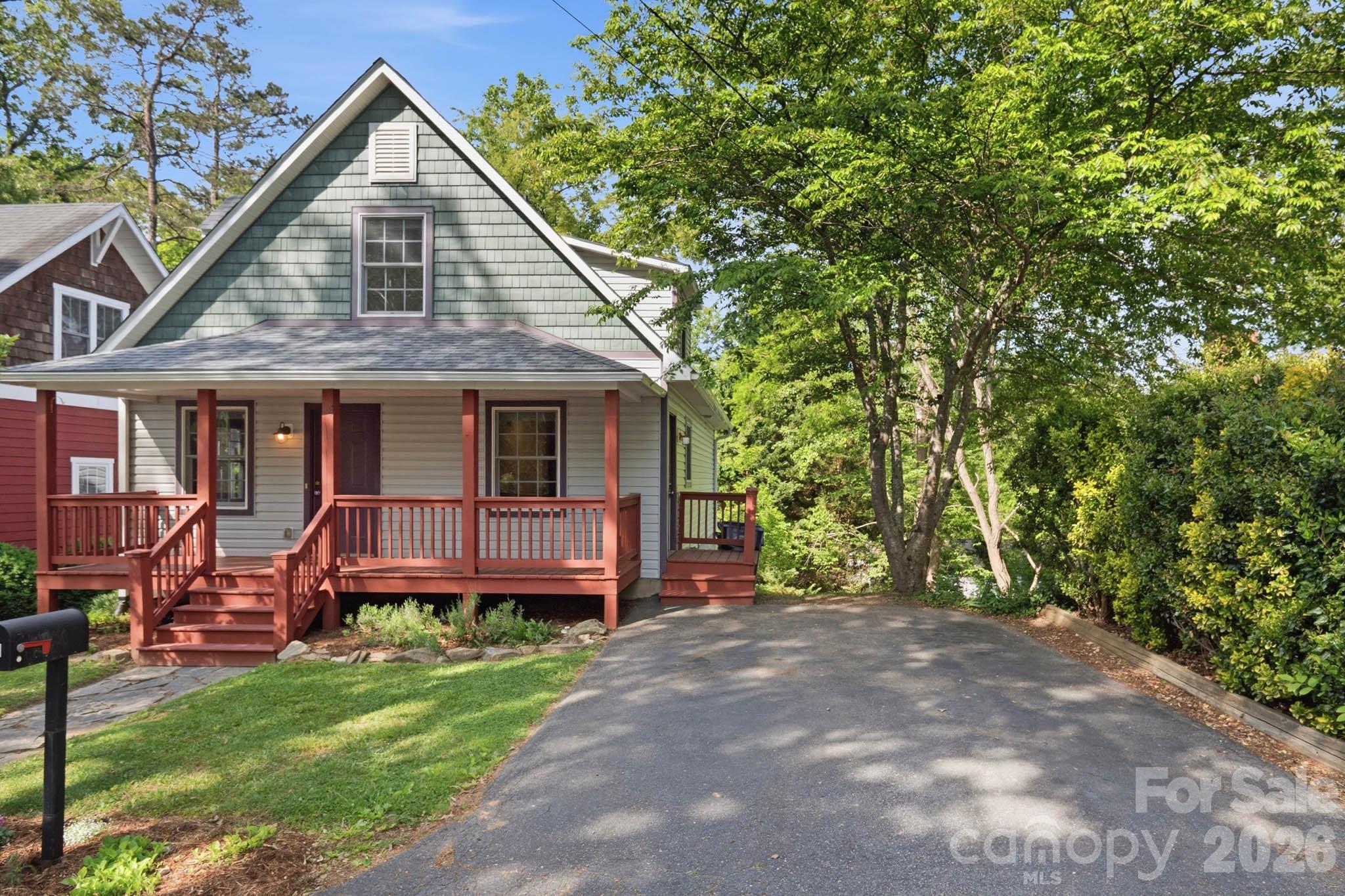 48 Mardell Circle Asheville NC 28806