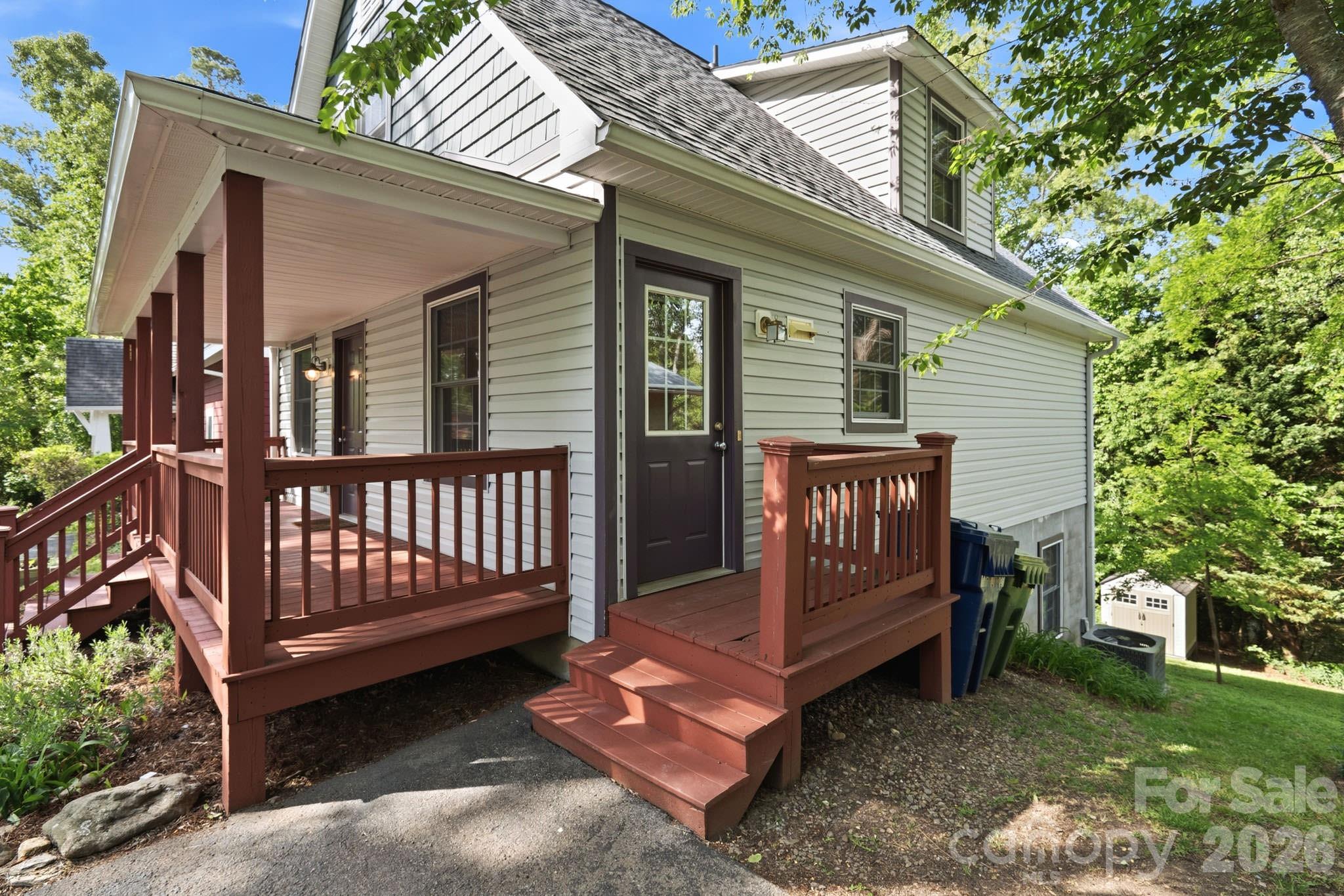 48 Mardell Circle Asheville NC 28806