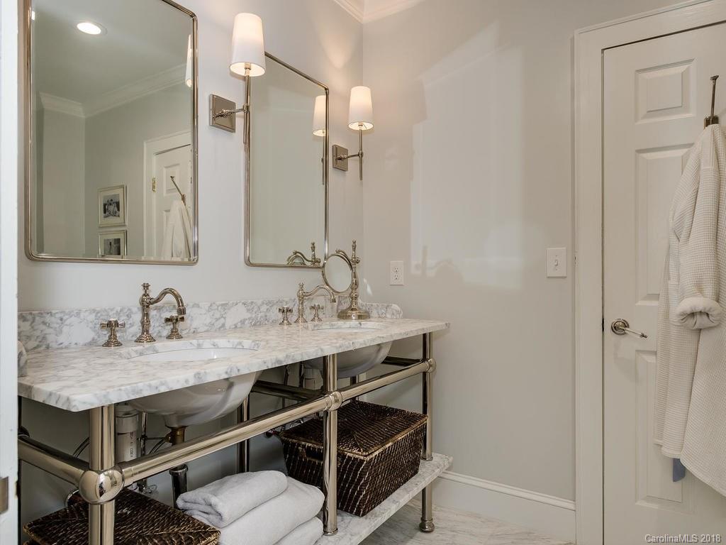 2001 Dilworth Road W Charlotte NC 28203