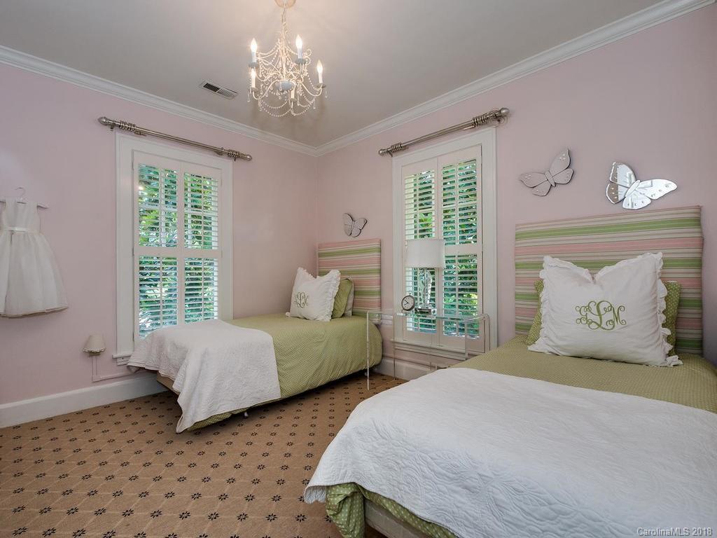 2001 Dilworth Road W Charlotte NC 28203