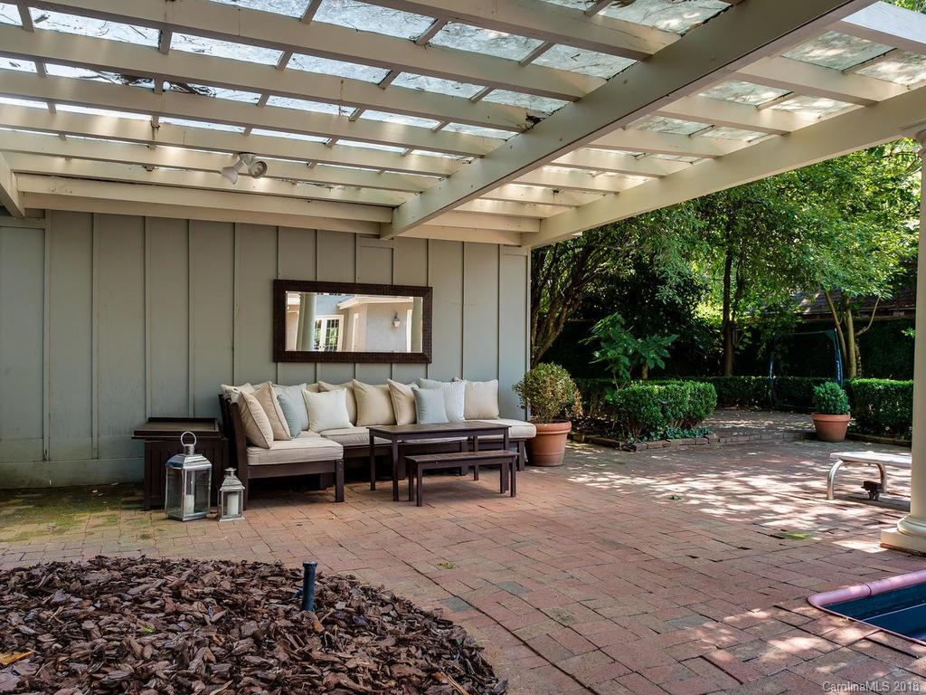 2001 Dilworth Road W Charlotte NC 28203