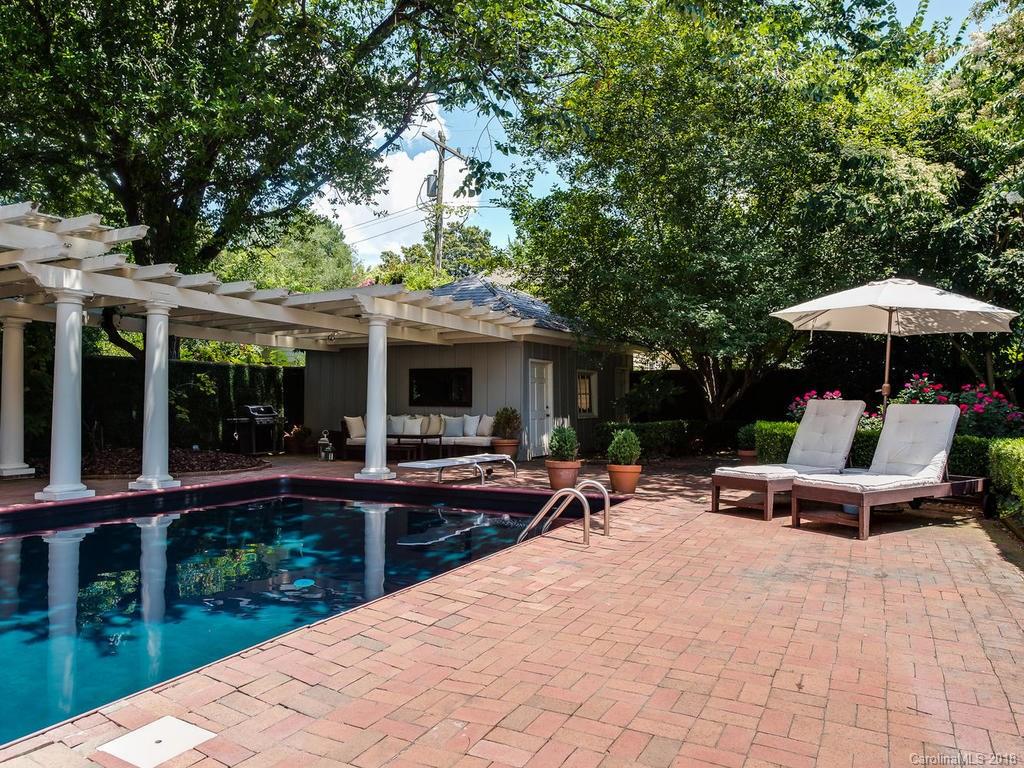 2001 Dilworth Road W Charlotte NC 28203