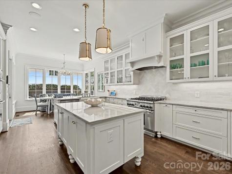 1948 Maryland Avenue Charlotte NC 28209