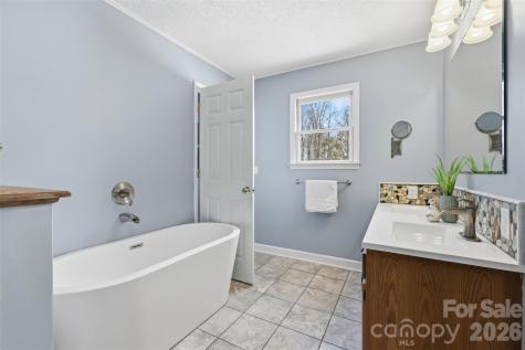 173 Chestnut Grove Road Statesville NC 28625