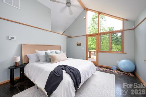 588 Long Branch Road Swannanoa NC 28778
