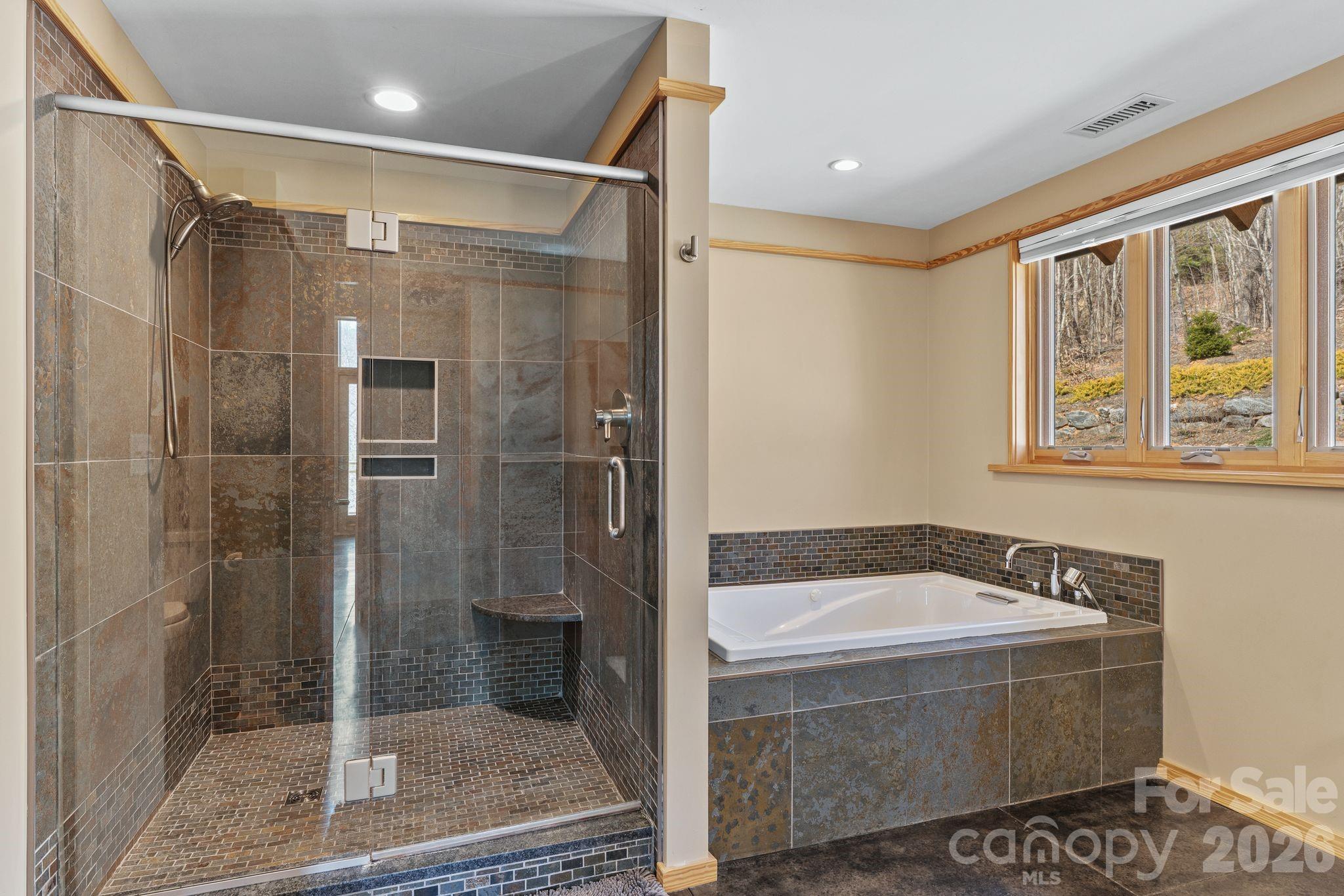 588 Long Branch Road Swannanoa NC 28778