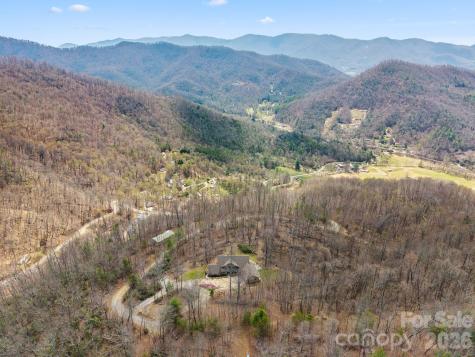 588 Long Branch Road Swannanoa NC 28778