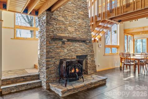 588 Long Branch Road Swannanoa NC 28778