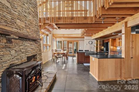 588 Long Branch Road Swannanoa NC 28778