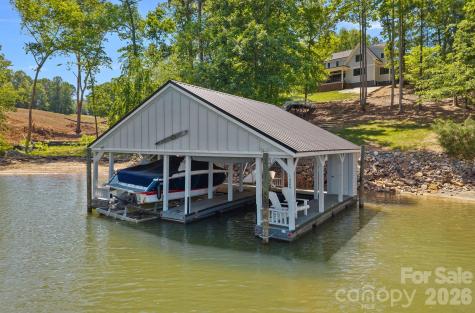 1420 Roundstone Road Sherrills Ford NC 28673