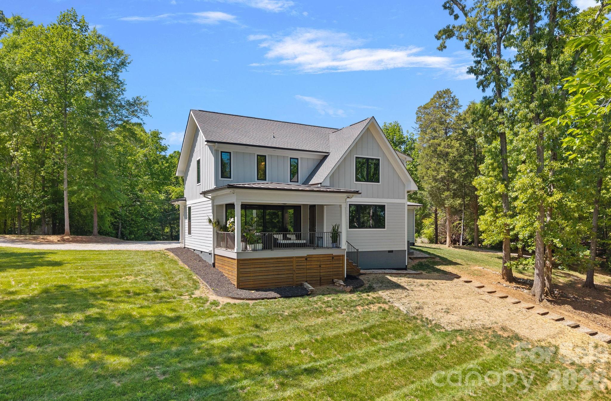 1420 Roundstone Road Sherrills Ford NC 28673