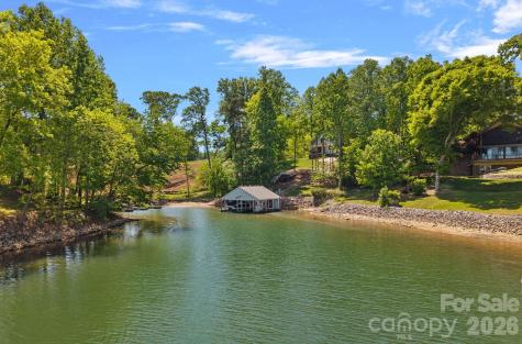 1420 Roundstone Road Sherrills Ford NC 28673