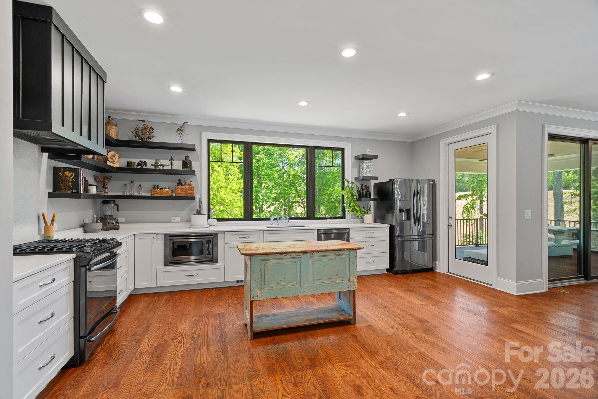 1420 Roundstone Road Sherrills Ford NC 28673