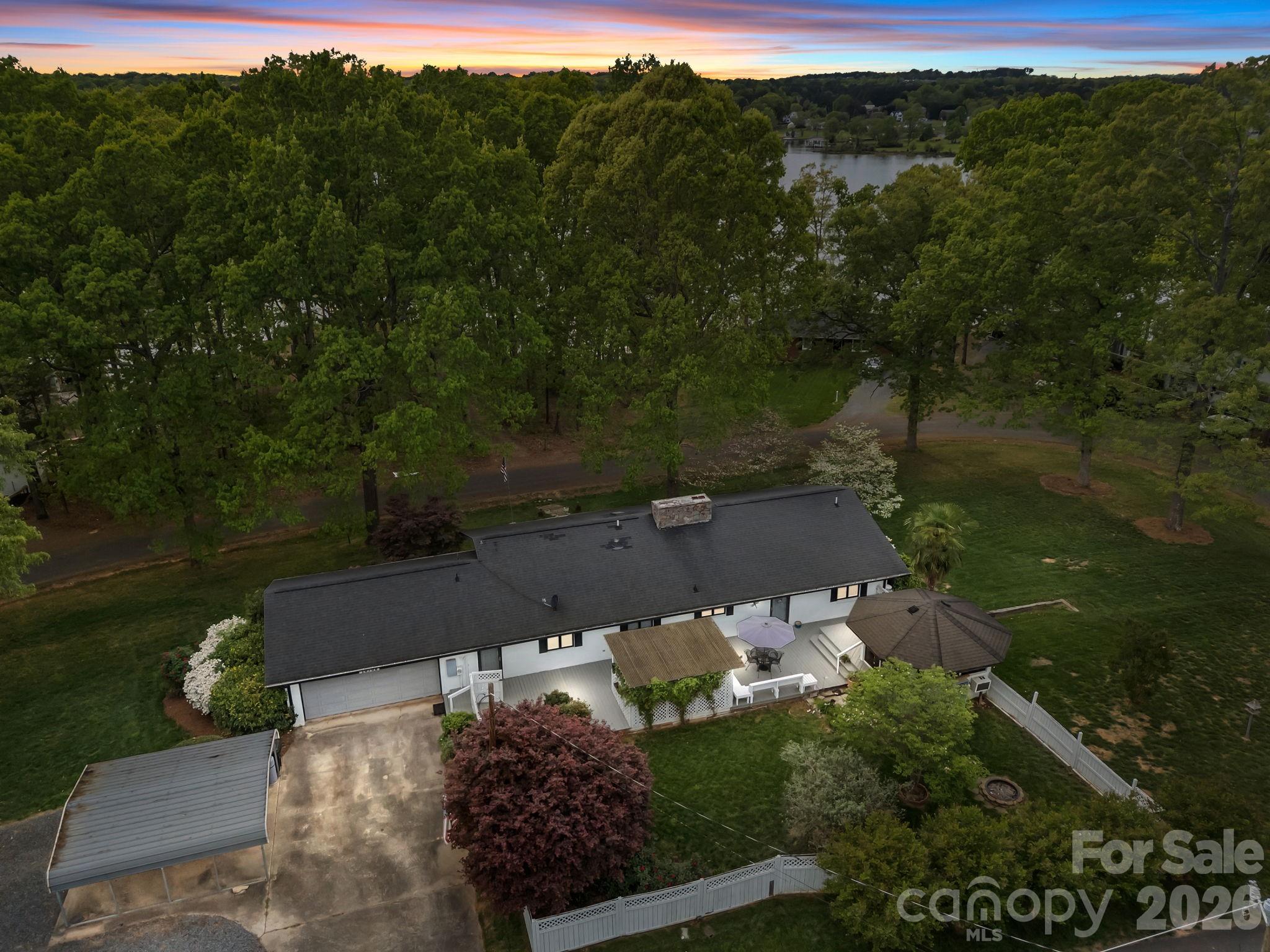 10708 Willow Oak Road Norwood NC 28128